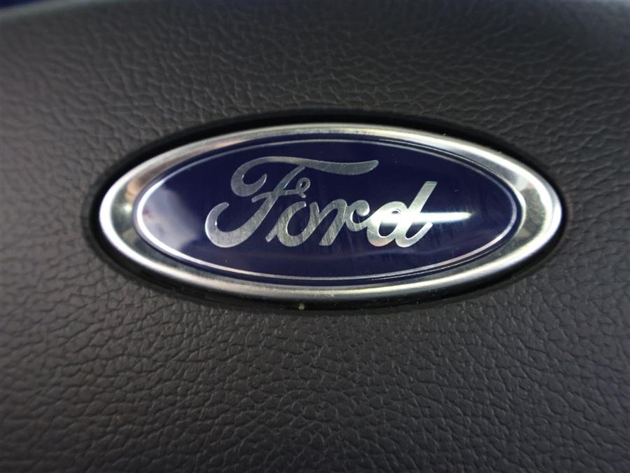 2020 Ford Explorer ST photo