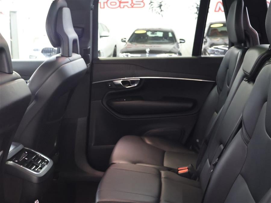 2020 Volvo XC90 T5 MOMENTUM photo