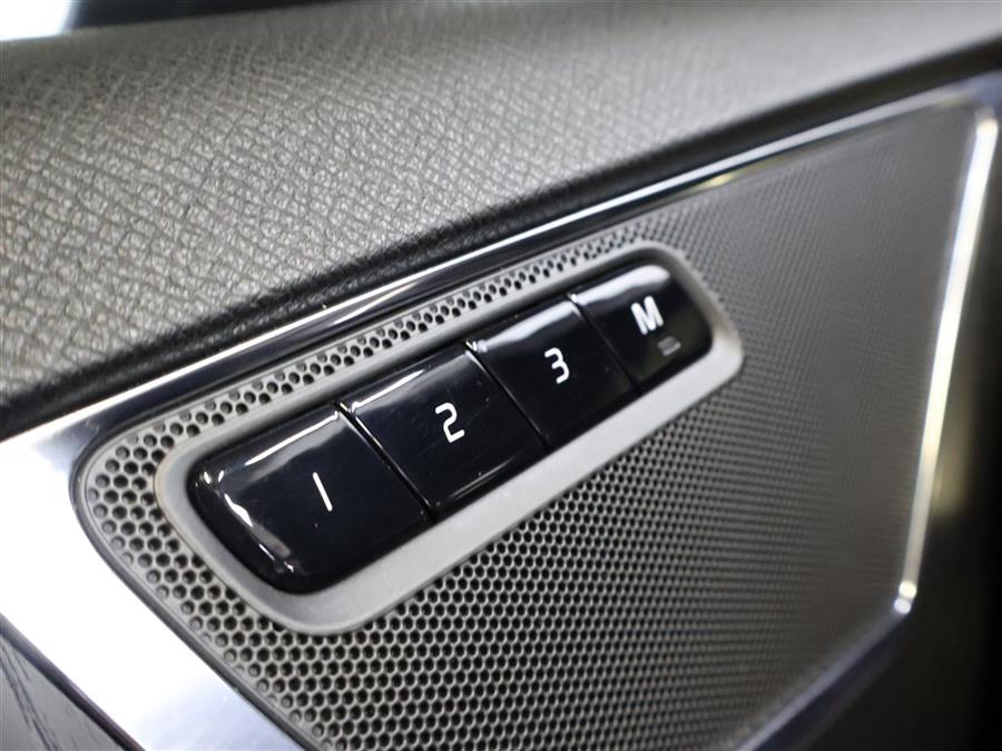 2020 Volvo XC90 T5 MOMENTUM photo