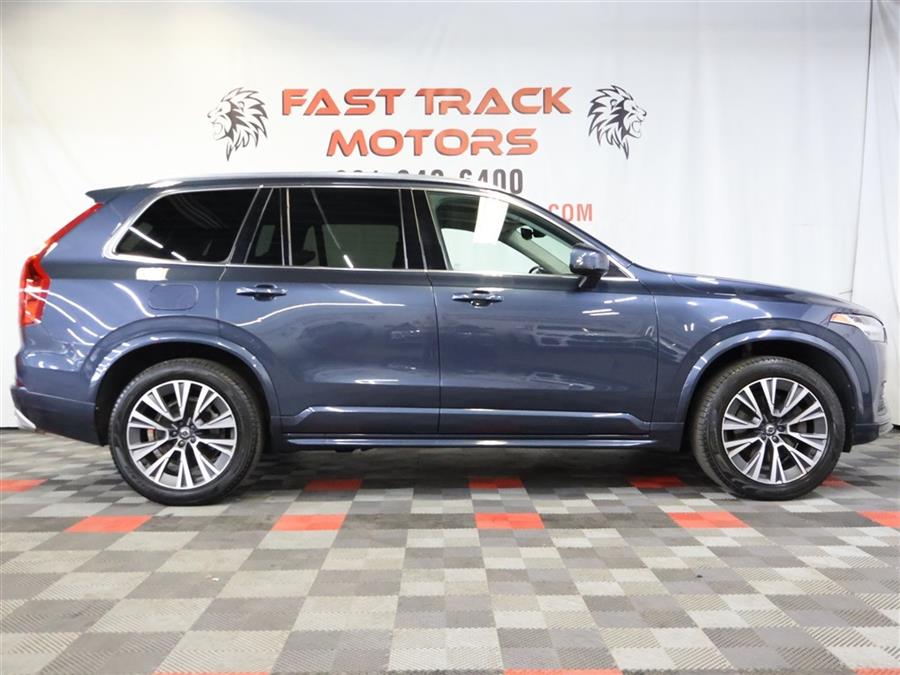 2020 Volvo XC90 T5 MOMENTUM photo