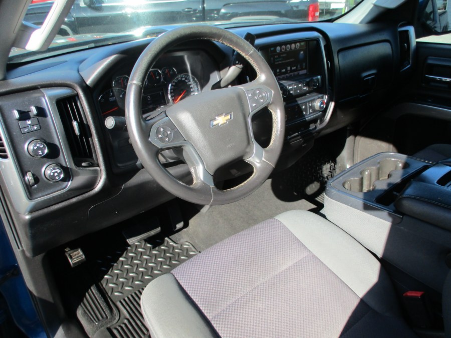 2016 Chevrolet Silverado 2500HD 4WD Reg Cab 133.6