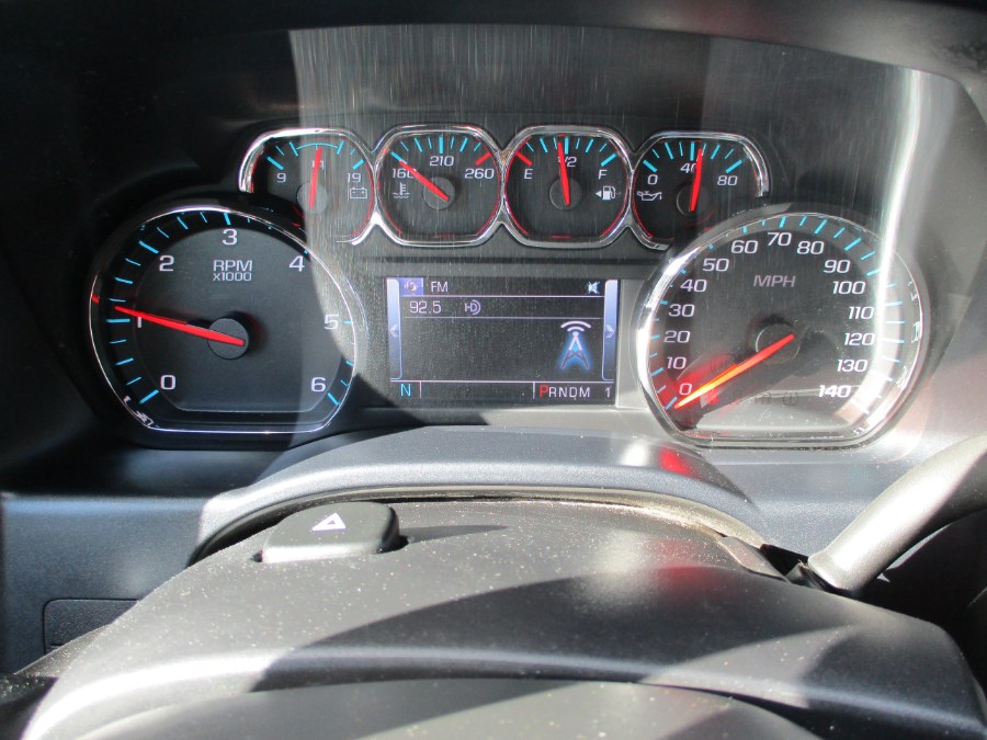 2016 Chevrolet Silverado 2500HD 4WD Reg Cab 133.6