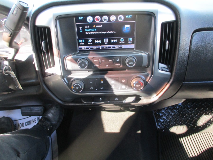 2016 Chevrolet Silverado 2500HD 4WD Reg Cab 133.6