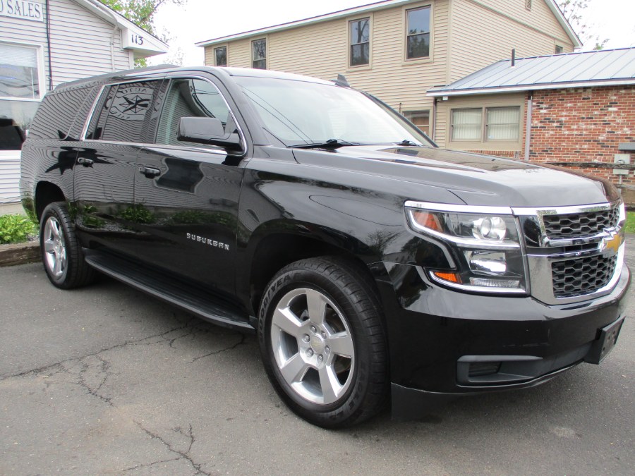 2019 Chevrolet Suburban 4WD 4dr 1500 LT photo