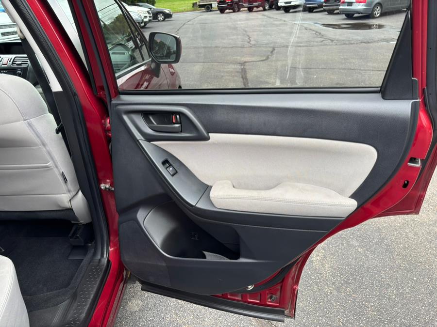 2014 Subaru Forester 2.5i Premium photo
