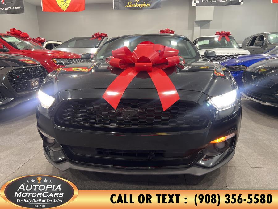 2017 Ford Mustang V6 photo