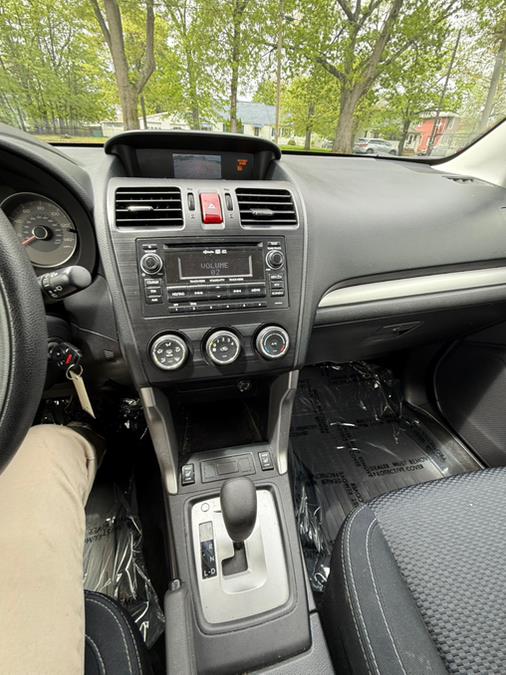 2011 Subaru Outback 3.6R Limited photo