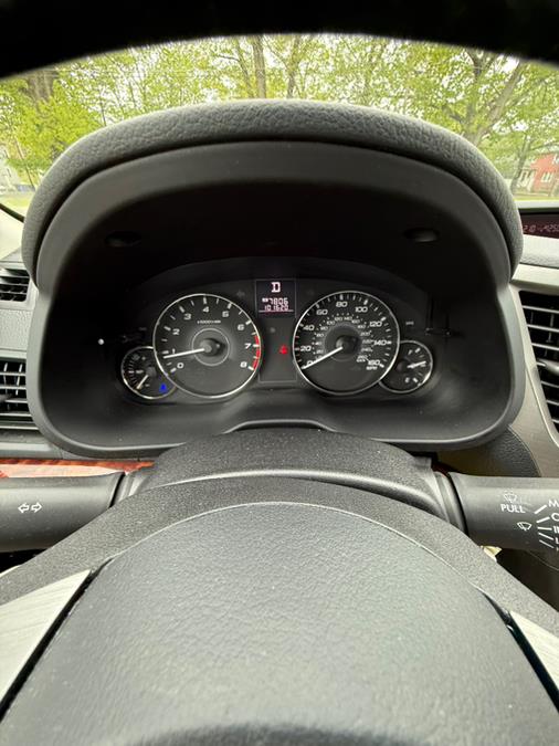 2011 Subaru Outback 3.6R Limited photo