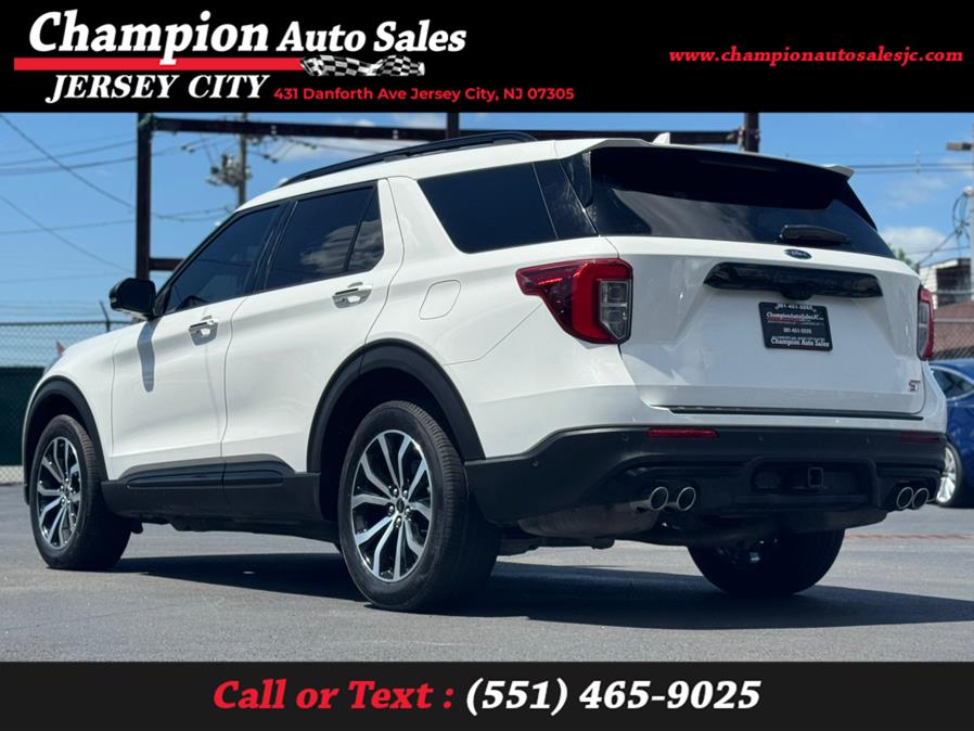2020 Ford Explorer ST 4WD photo