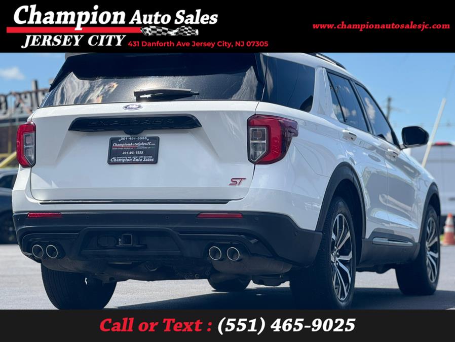2020 Ford Explorer ST 4WD photo
