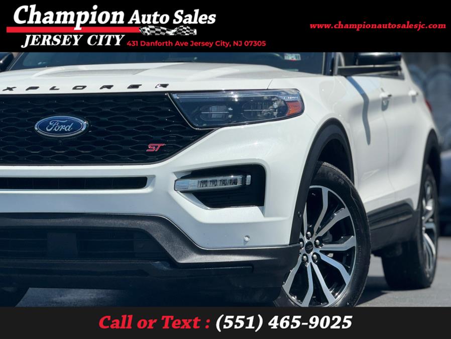 2020 Ford Explorer ST 4WD photo