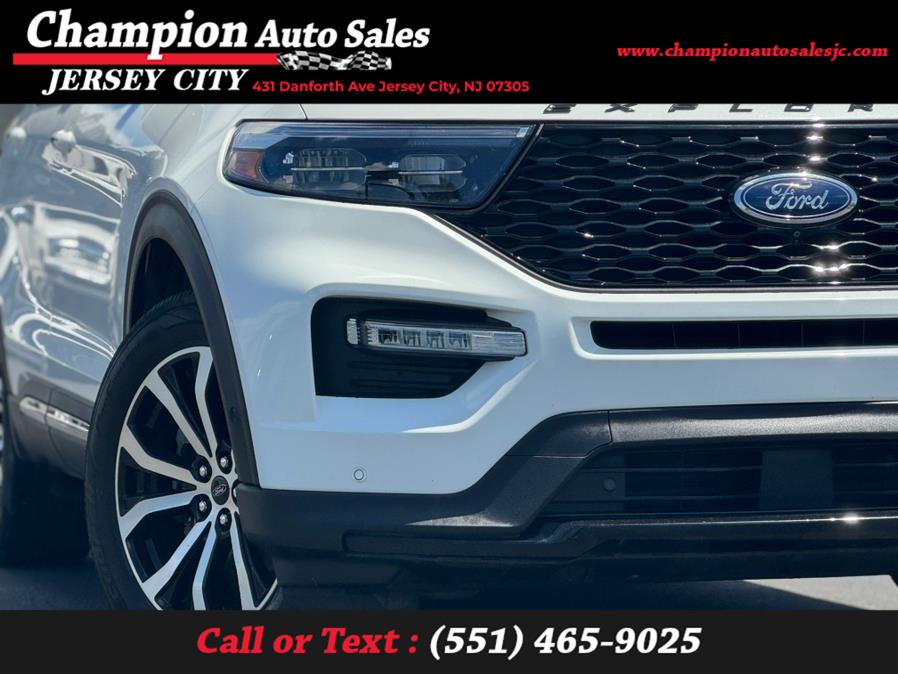 2020 Ford Explorer ST 4WD photo