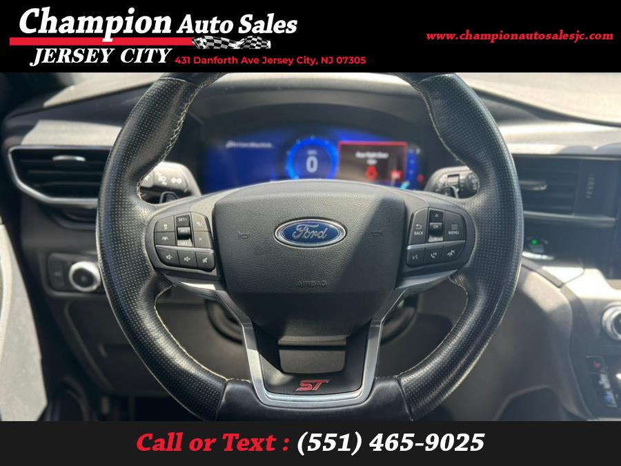 2020 Ford Explorer ST 4WD photo