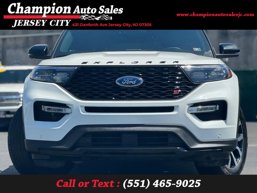 2020 Ford Explorer ST 4WD photo