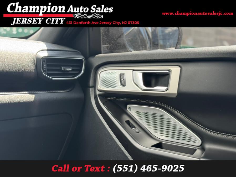 2020 Ford Explorer ST 4WD photo