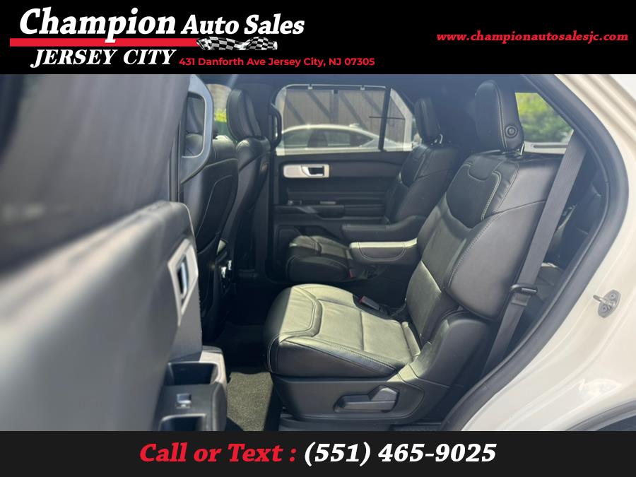 2020 Ford Explorer ST 4WD photo