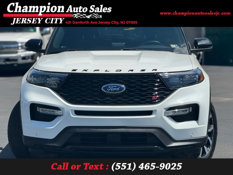 2020 Ford Explorer ST 4WD photo