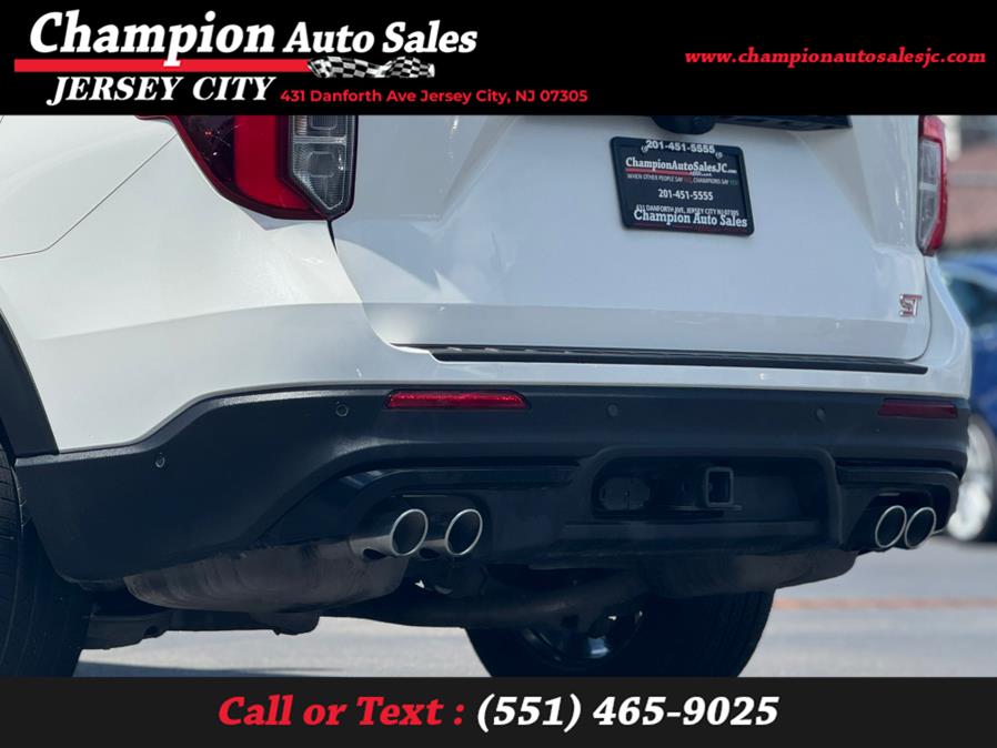 2020 Ford Explorer ST 4WD photo