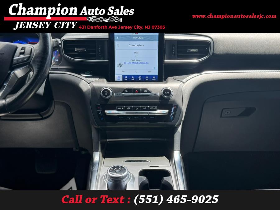 2020 Ford Explorer ST 4WD photo