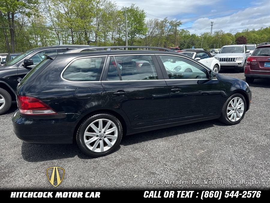 2012 Volkswagen Jetta SportWagen TDI photo