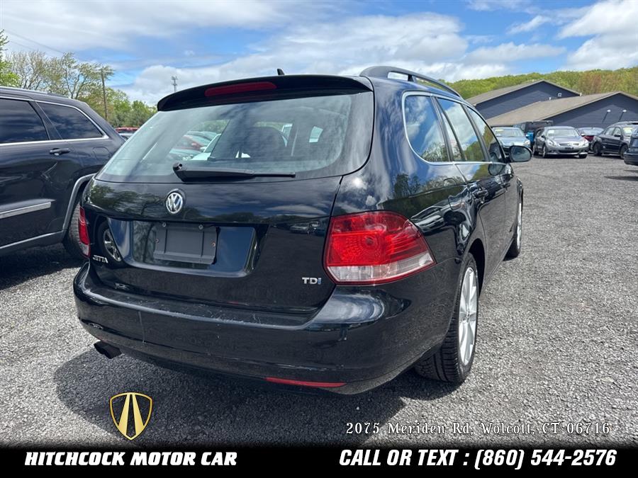 2012 Volkswagen Jetta SportWagen TDI photo