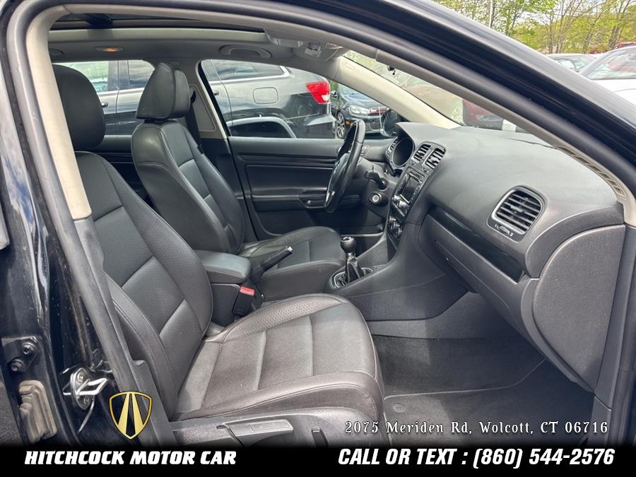 2012 Volkswagen Jetta SportWagen TDI photo