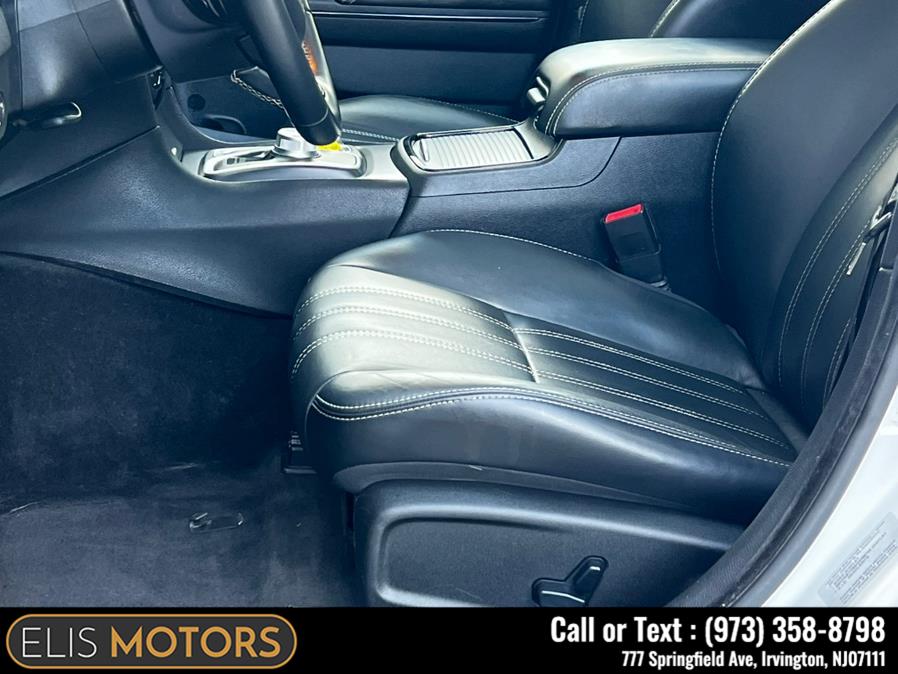 2015 Chrysler 300 4dr Sdn 300S AWD photo