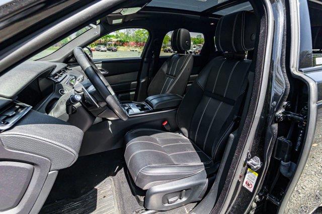 2019 Land Rover Range Rover Velar R-Dynamic SE photo