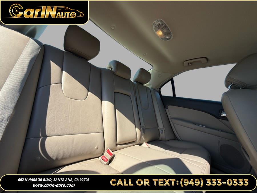 2012 Ford Fusion SEL photo