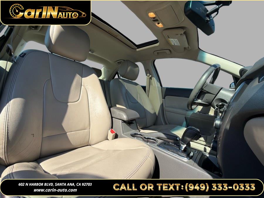 2012 Ford Fusion SEL photo