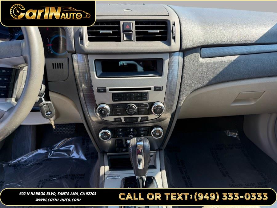 2012 Ford Fusion SEL photo
