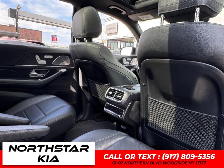 2021 Mercedes-Benz GLS 450 4MATIC photo