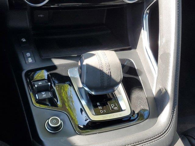 2022 Jaguar E-Pace SE photo