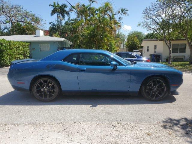2022 Dodge Challenger R/T photo