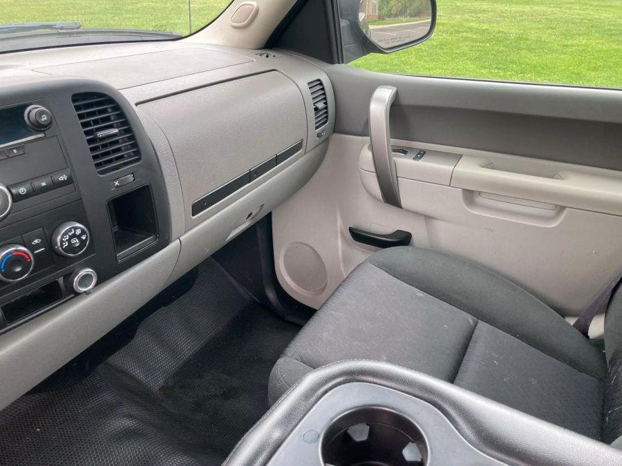 2011 Chevrolet Silverado 1500 Work Truck photo