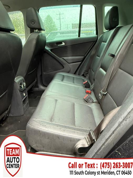 2012 Volkswagen Tiguan S 4Motion photo