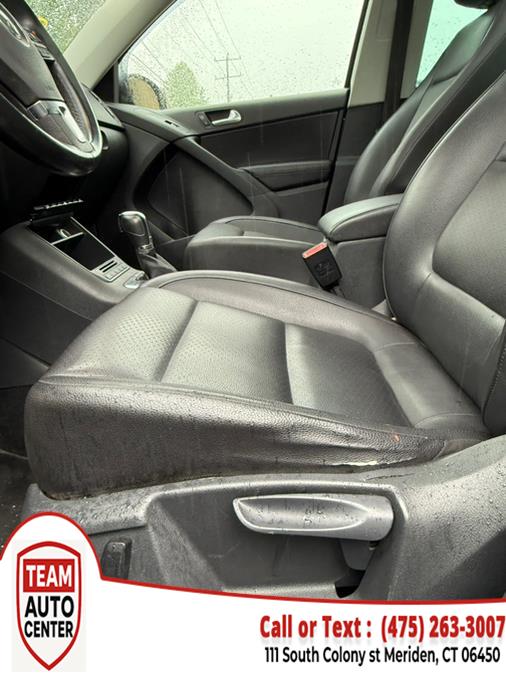 2012 Volkswagen Tiguan S 4Motion photo