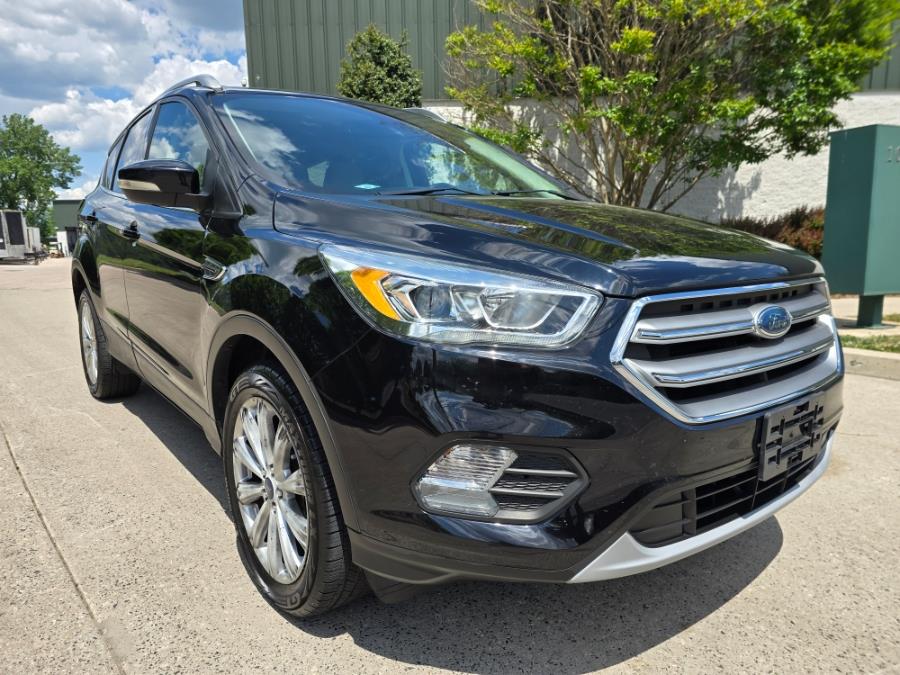 2017 Ford Escape Titanium 4WD photo