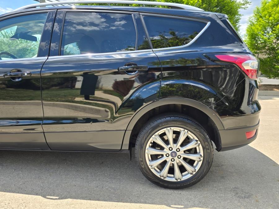 2017 Ford Escape Titanium 4WD photo