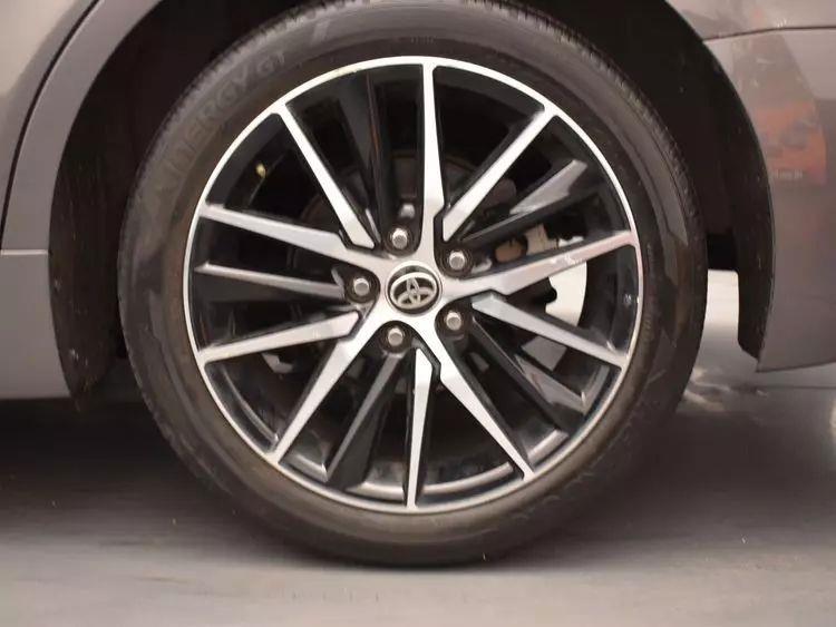 2022 Toyota Camry SE Sedan 4D photo