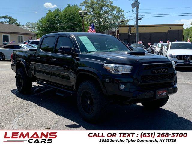 2017 Toyota Tacoma TRD Sport photo