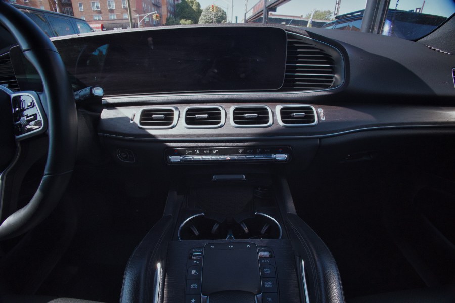 2021 Mercedes-Benz GLE GLE 350 4MATIC SUV photo