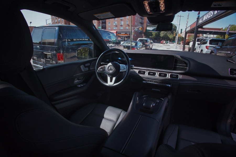 2021 Mercedes-Benz GLE GLE 350 4MATIC SUV photo