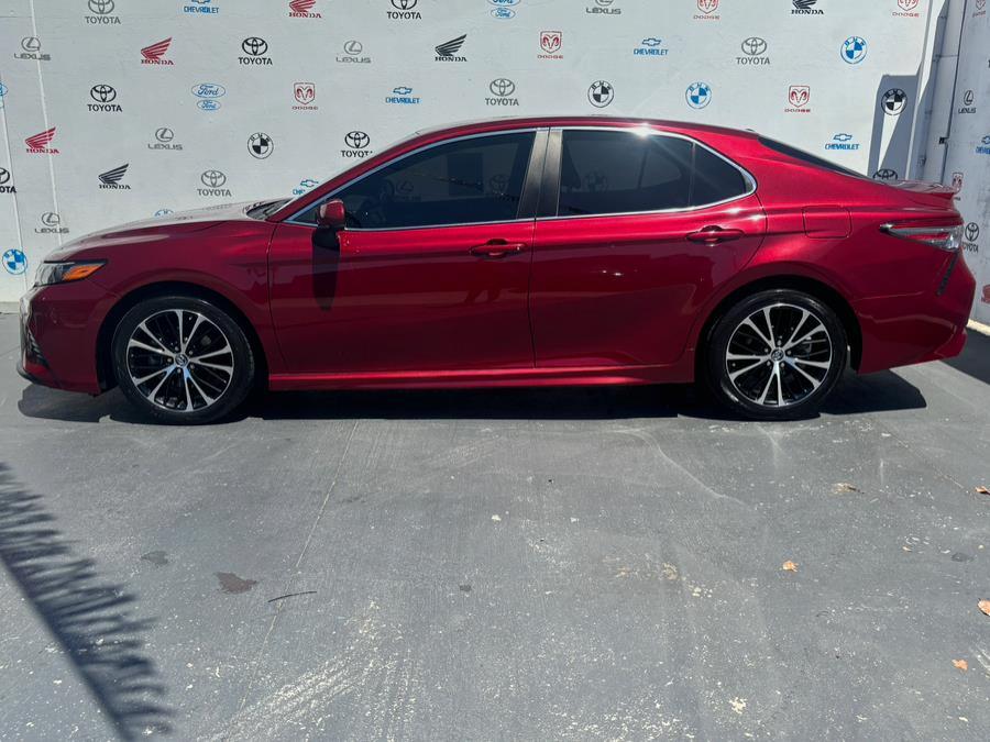 2018 Toyota Camry SE Auto (Natl) photo