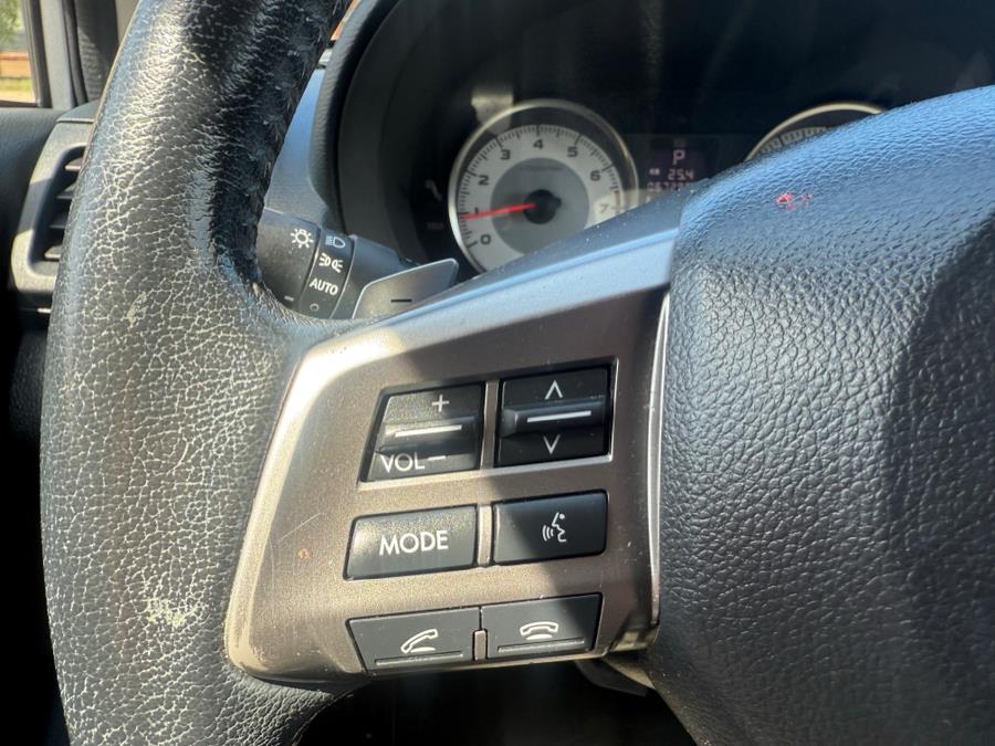 2014 Subaru Impreza 2.0i Limited photo