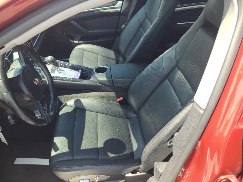 2011 Porsche Panamera photo
