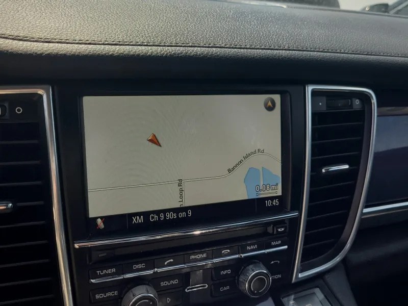 2011 Porsche Panamera photo