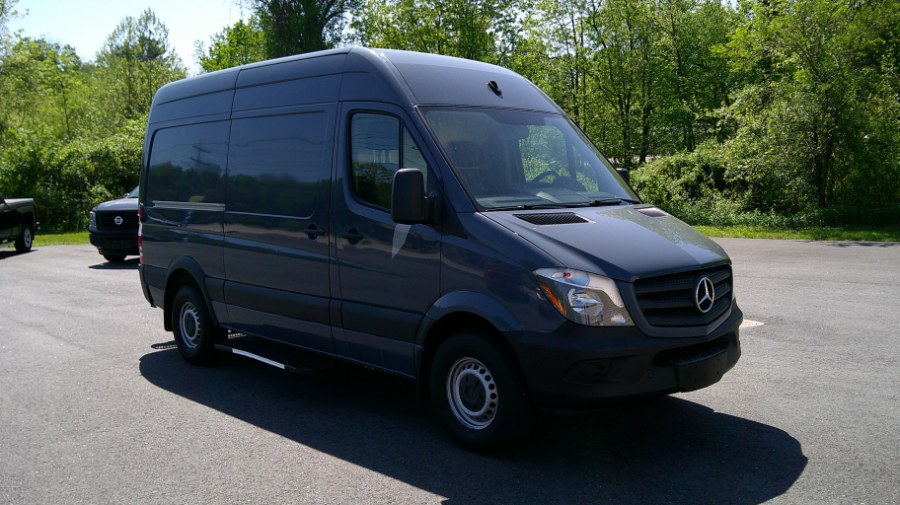 2018 Mercedes-Benz Sprinter Cargo 2500 Standard Roof V6 144