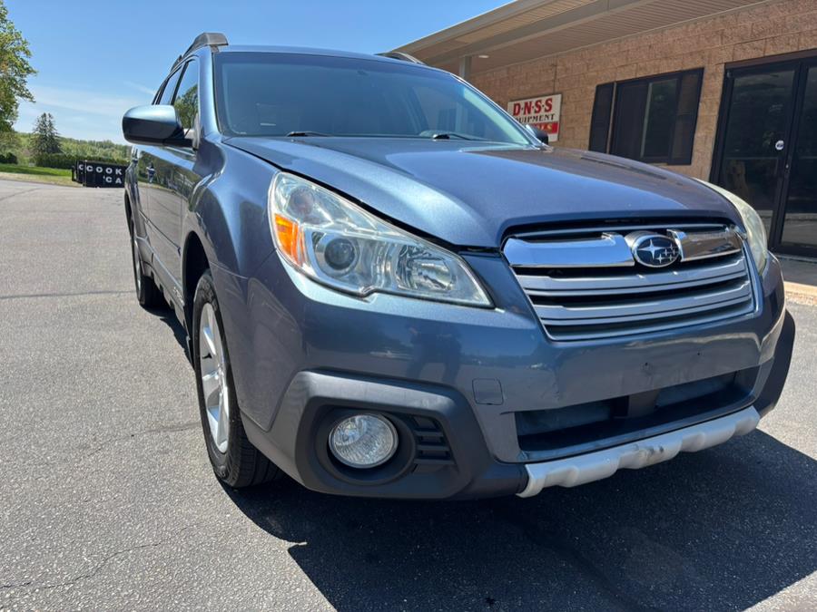 2014 Subaru Outback 2.5i Limited photo