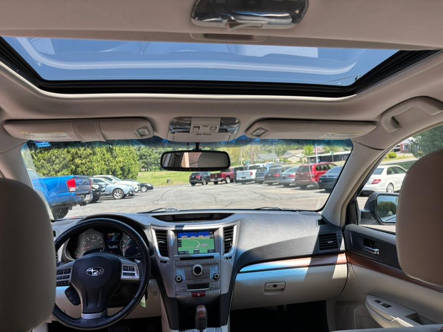 2014 Subaru Outback 2.5i Limited photo
